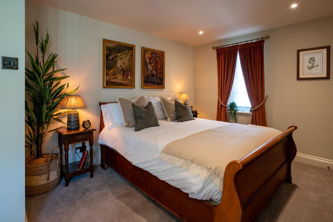 High Corner Inn Godshill  エクステリア 写真